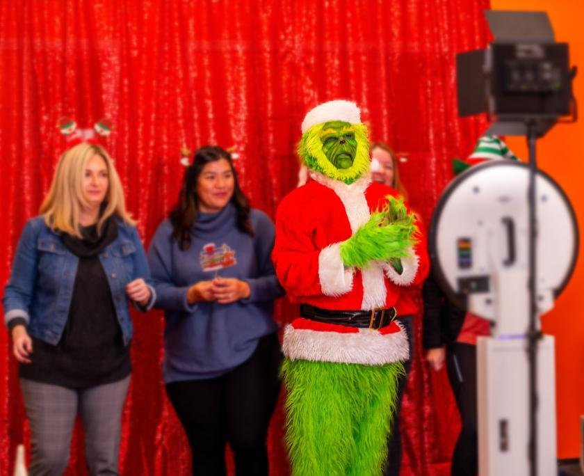 photobooth corporate holiday party in Georgia