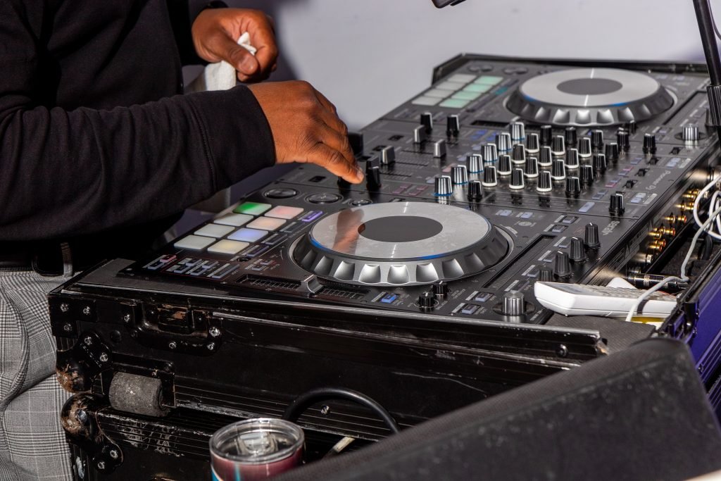 quinceanera dj playing the hits to keep the kids on the dance floor in georgia